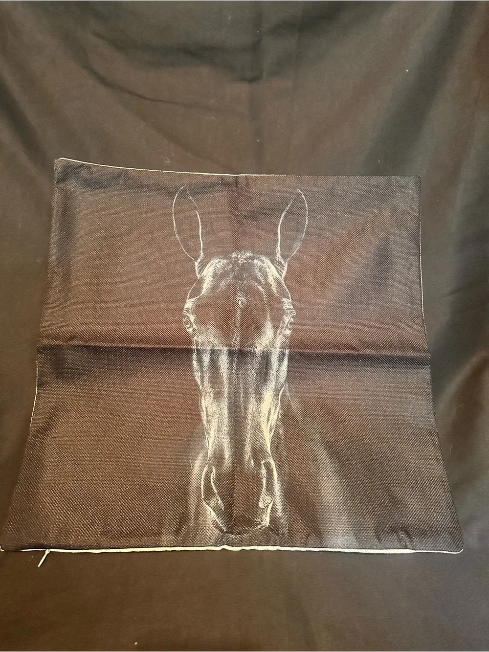 F-24 Decorative Black Horse Accent Pillow Cover - Sleek Equestrian Design